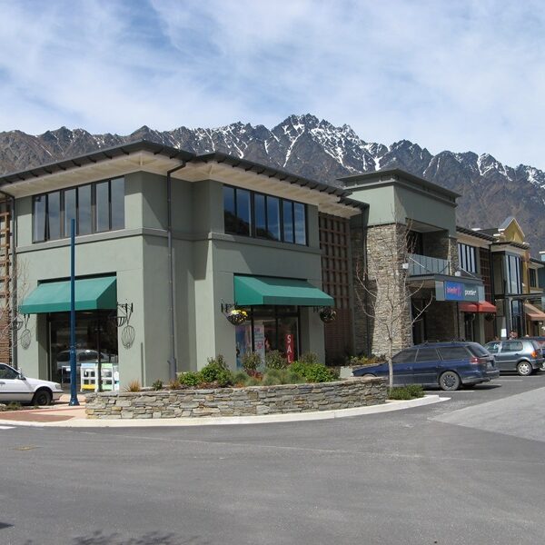 Remarkables Park Town Centre - Naylor Love, Commercial Construction